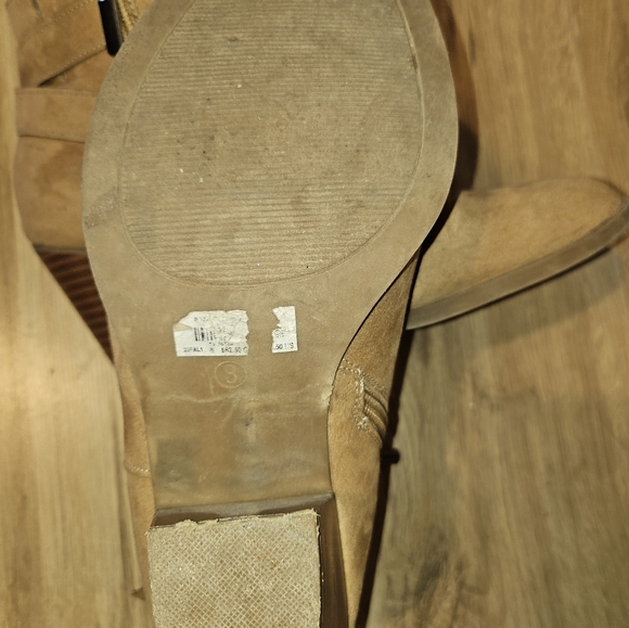 Torrid faux suede booties with side bow - Picture 5 of 9